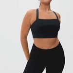 Everlane  The Perform Black Cropped Top Photo 1