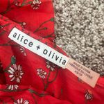 Alice + Olivia  Meagan Top in Dainty Daisy XSmall Photo 4