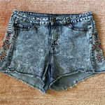 Forever 21 Plus Size 16 Denim Shorts Gray Acid Wash Beaded Aztec Sides Raw Hem Photo 0