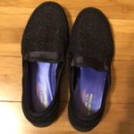 Skechers Sketchers Our Song Athletic Shoes Women’s Size 7.5 Black Slip On Brand New Photo 2