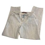 Gloria Vanderbilt Amanda Light Wash Denim Jeans Straight Leg Size 4 Short Photo 0