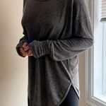 Athleta Women's Long Sleeve Gray Top with Thumb Holes Size L Photo 7