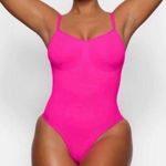 SKIMS PINK!! Sculpting Bodysuit L/XL Photo 0