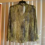 Jones New York animal printed Ruffled button down shirt size 14 Photo 1
