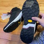 Spyder Summit Fur Leather Waterproof Hiking High Top Vibram Outsole Slip resistant lightweight superior comfort Combat Gray Maroon Accents Trail Running Snow Winter Versatile Women's Ankle Boots Size 9 Photo 6