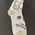Her Universe Studio Ghibli My Neighbor Totoro Glitter Ruffle Ankle Socks Photo 1