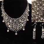 Rhinestone adjustable Bib Necklace w/ Earrings Silver Photo 1