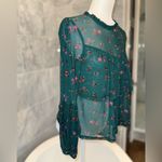 Eyeshadow  Ruffle Long Sleeve Blouse Green Floral Print Blouse Size XS NWT Photo 3