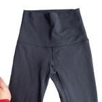 Lululemon  Women's Size 2 Wunder Under High Rise Leggings Solid Black Full Length Photo 3