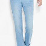 Nic+Zoe . Mid Rise Girlfriend Jeans. Photo 0