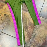 Umbro  Green Pink Activewear Leggings Large Photo 3