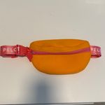 Peloton  fanny pack Photo 2