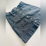 Madewell  | Patch Pocket Exposed Button Up Denim Mini Skirt in Black Size 25 Photo 3