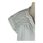 Frye  Shirt Women Medium White Cotton Lace Crochet Raw Trim Cap Sleeve Top Boho Photo 4
