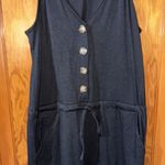 Black Button Photo 2