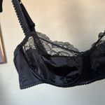 SKIMS  Stretch Satin Lace Unlined‎ Balconette Bra Black Onyx NWT 42B Photo 4