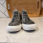 blowfish  Malibu Mamba Wedge Sneaker camo gray size 9  casual canvas side zip Photo 3