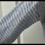 Hinge  V neck sweater Photo 7