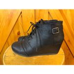 Maurice's  Women's 10 Cheri Black Faux Leather Wedge Ankle Booties Preppy Photo 2