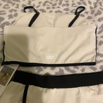 Alo Yoga  set Photo 1