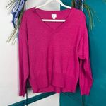 A New Day medium hot pink light weight v neck, long sleeve sweater Photo 0