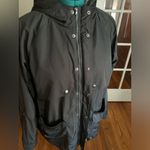 Under Armour  size XL lightweight hooded jacket Photo 3