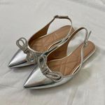 BCBGeneration  Kristin Flat Coquette Preppy Silver Slingback Bow Ballerinas 7.5 Photo 2