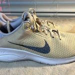 Nike Women's Flex Experience Run 11 Running Shoes Multicolor Size 9.5 Photo 0