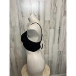 Forever 21  black crop top Photo 3