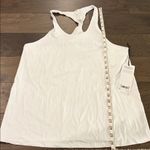 Alo Yoga New With Tags White All Don’t Get It Twisted Tank Sz M Photo 10