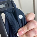 Lululemon Women’s Wunder Under Cropped Bright Orange/Navy 20.5” Inseam Size 4 Photo 3