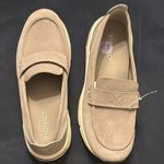 Vionic  gray Suede Slip-On Shoes size 8.5 Photo 0