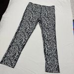 Nike Dri Fit Black & White Patterned Athletic Workout Pants / Yoga Leggings Sz S Photo 0