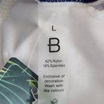 BMJL Blue and White One Photo 9