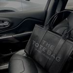 Marc Jacobs Black Leather Tote Bag Photo 4