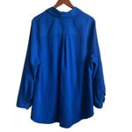 Maggie Barnes Women Tunic Top 1X Royal Blue Crinkle Button Up Business Travel Photo 2