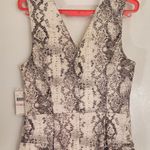 Julia Jordan NWT  dress with pockets size 6 Photo 3