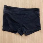 Athleta  Connect Shorts XL Xtra Large Solid Black Athletic Nylon Spandex Blend Photo 0