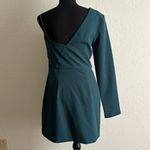 DO+BE Emerald green one shoulder long sleeve sweetheart neckline semi formal dress Photo 2