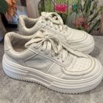 Steve Madden Women's Fashion Perrin Sneaker White Sz 6.5 Photo 4