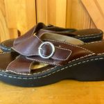 Cherokee Vintage  Stitched Brown Leather Criss Cross Chunky Heel Sandal Size 10 Photo 1