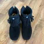 Minnetonka  Women's High Top Back Zip Boot Photo 4