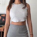 Uniqlo  Gray Ribbed Cropped Tank Top Racerback Sleeveless Athletic Casual‎ Photo 0