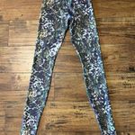 Lululemon Wunder Under Luxtreme Floral Sport Leggings Size 2 EUC 29” Photo 6