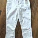 Levi's NWT Signature Womens Cropped Jeans Size 28 6 White Mid-Rise Capri Cuffed Photo 0