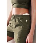 Athleta  M Cascade Cargo Poplin Short Medium Moss Photo 4