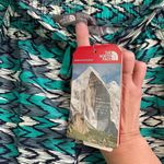 The North Face Class V Shorts Women’s S green black athletic moisture wicking Photo 4