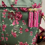Betsey Johnson  | Pink & Green Rose Lunch Bag Photo 3