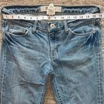 Gap  Original Low Rise Cropped Jeans Womens Size 6 R Medium Wash Denim Minimalist Photo 2