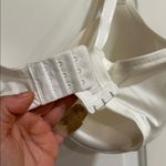 Warners This Is Not A Bra Underwire White NEW Size 40D Push Up Contour T Photo 12